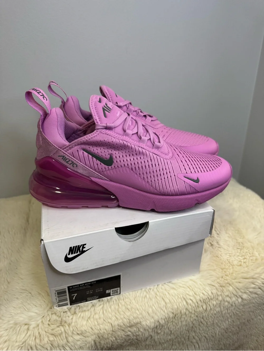 Nike Women’s Air Max 270 Sneakers - Pink
